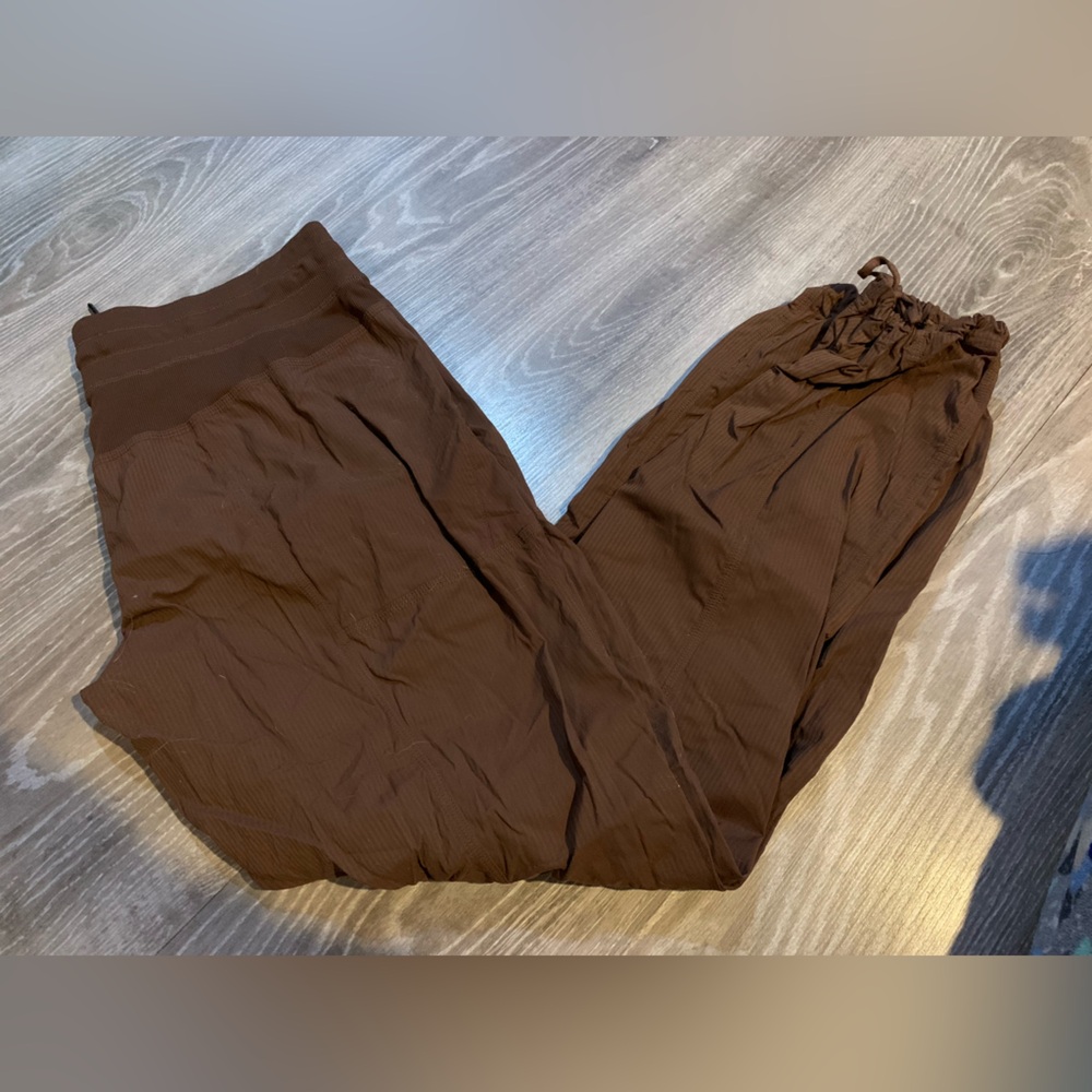 Lululemon Dance Studio Mid-Rise Pant *Full Length